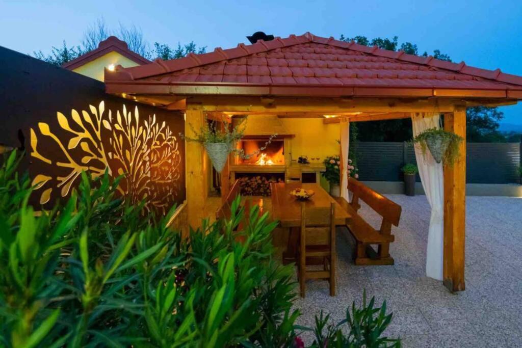 Villa Hope Zmijavci Exteriér fotografie